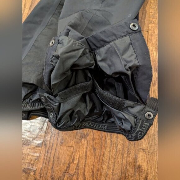 Columbia Titanium waterproof Snow pants, black Men's size Medium - Picture 5 of 9
